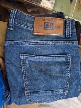 Msara a Men's Straight Jeans in Blue Denim with Brown Brand  Patch 33 Waist